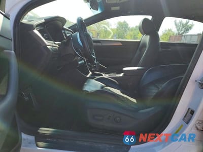 Zdjęcie 7 z 12 samochodu: 2018 HYUNDAI SONATA SPORT VIN:5NPE34AF4JH646864 - miniatura