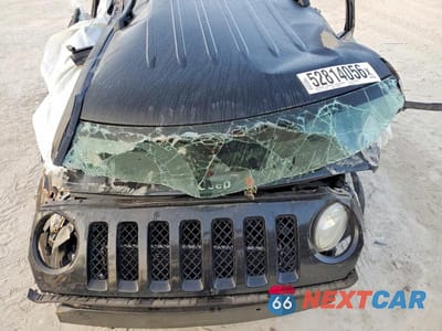 Zdjęcie 12 z 13 samochodu: 2015 JEEP PATRIOT SPORT VIN:1C4NJPBAXFD326133 - miniatura