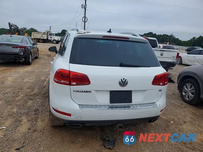 Zdjęcie 6 z 12 samochodu: 2012 VOLKSWAGEN TOUAREG V6 VIN:WVGEF9BP2CD007365 - miniatura