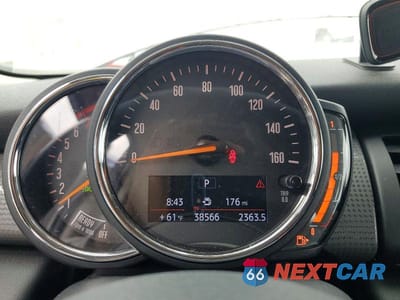 Zdjęcie 9 z 12 samochodu: 2018 MINI COOPER VIN:WMWXU1C58J2F81219 - miniatura