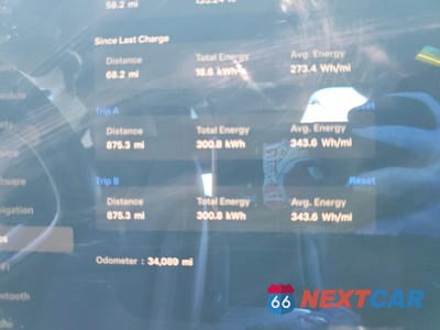 Zdjęcie 9 z 13 samochodu: 2025 TESLA MODEL X VIN:7SAXCAE52SF467346 - miniatura