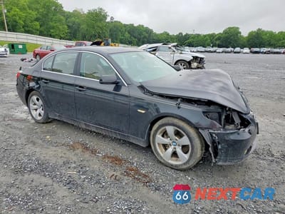 Czwarte zdjęcie samochodu z boku: 2008 BMW 528 I VIN:WBANU535X8C116781 - miniatura
