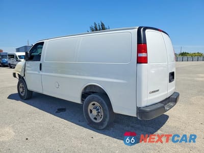 Drugie zdjęcie samochodu z przodu: 2022 CHEV EXPRESS G2500 VIN:1GCWGAFP9N1279871 - miniatura