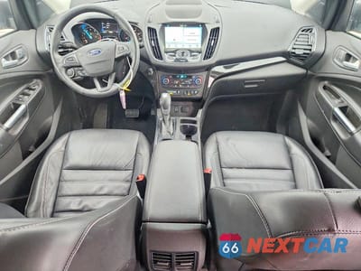 Zdjęcie 8 z 13 samochodu: 2019 FORD ESCAPE TITANIUM VIN:1FMCU9J90KUB59143 - miniatura