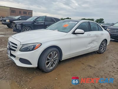2015 MERCEDES-BENZ C 300 4MATIC 55SWF4KB1FU081484 - główne zdjęcie licytacji z USA - miniatura