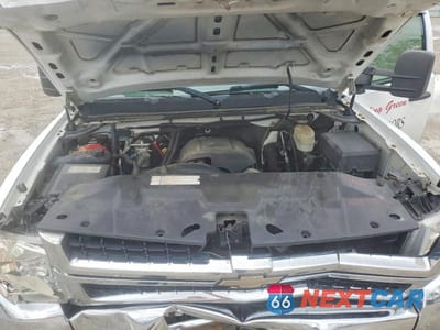 Zdjęcie 11 z 12 samochodu: 2008 CHEVROLET SILVERADO C3500 VIN:1GBHC34KX8E129759 - miniatura