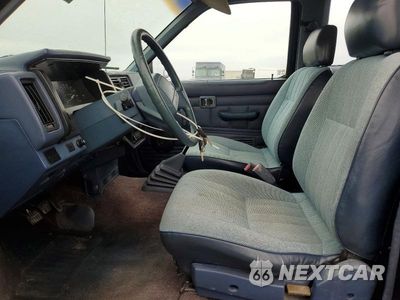 Zdjęcie 7 z 12 samochodu: 1990 NISSAN D21 KING CAB VIN:1N6SD16S9LC357396 - miniatura