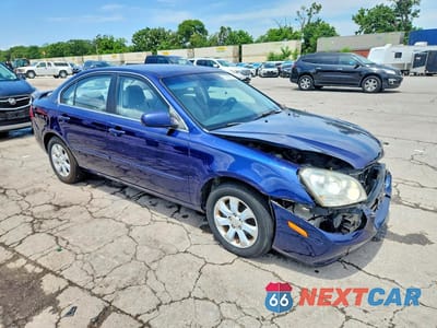 Czwarte zdjęcie samochodu z boku: 2008 KIA OPTIMA LX VIN:KNAGE124585235530 - miniatura