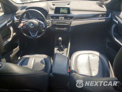 Zdjęcie 8 z 13 samochodu: 2018 BMW X1 XDRIVE28I VIN:WBXHT3C37J5K30028 - miniatura