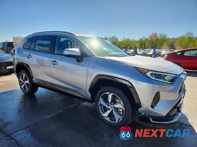 Czwarte zdjęcie samochodu z boku: 2021 TOYOTA RAV4 PRIME SE VIN:JTMAB3FV4MD059456 - miniatura