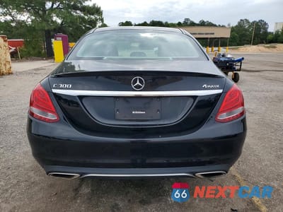 Zdjęcie 6 z 13 samochodu: 2016 MERCEDES-BENZ C 300 4MATIC VIN:55SWF4KB8GU135624 - miniatura