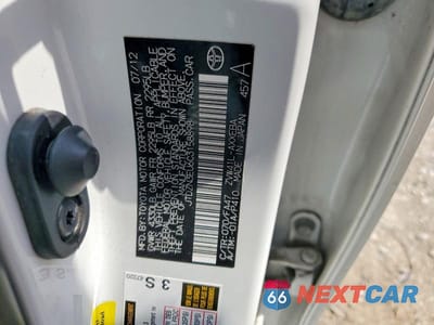 Zdjęcie 12 z 12 samochodu: 2012 TOYOTA PRIUS V THREE VIN:JTDZN3EU6C3158898 - miniatura