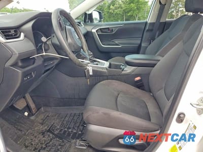 Zdjęcie 7 z 13 samochodu: 2024 TOYOTA RAV4 LE VIN:4T3LWRFV4RU112599 - miniatura