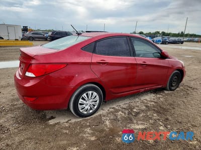 Trzecie zdjęcie samochodu z tyłu: 2017 HYUNDAI ACCENT SE VIN:KMHCT4AE8HU242959 - miniatura