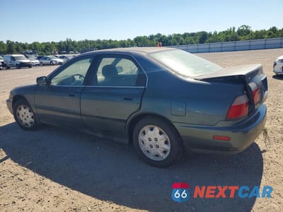 Drugie zdjęcie samochodu z przodu: 1996 HONDA ACCORD LX VIN:1HGCD5636TA161727 - miniatura