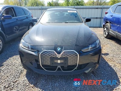 Piąte zdjęcie samochodu w środku: 2025 BMW I4 XDRIVE 40 VIN:WBY43HD09SFU44610 - miniatura