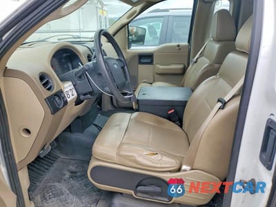 Zdjęcie 7 z 13 samochodu: 2008 FORD F150 UTILITY / SERVICE TRUCK VIN:1FTRF122X8KB94806 - miniatura