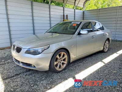 2008 BMW 528 I WBANU535X8CT11957 - główne zdjęcie licytacji z USA - miniatura