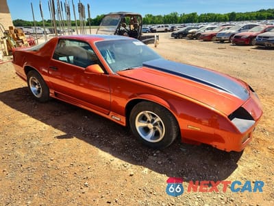 Czwarte zdjęcie samochodu z boku: 1991 CHEVROLET CAMARO RS VIN:1G1FP23TXML100451 - miniatura