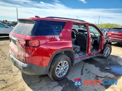Trzecie zdjęcie samochodu z tyłu: 2023 CHEVROLET TRAVERSE LT VIN:1GNERGKW7PJ311989 - miniatura
