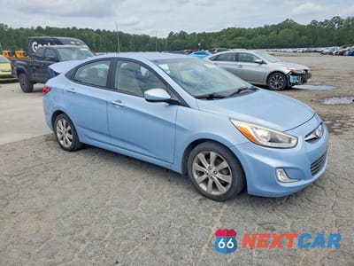 Czwarte zdjęcie samochodu z boku: 2014 HYUNDAI ACCENT GLS VIN:KMHCU4AE1EU754037 - miniatura