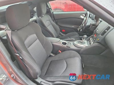 Zdjęcie 10 z 12 samochodu: 2016 NISSAN 370Z BASE VIN:JN1AZ4EH9GM934390 - miniatura