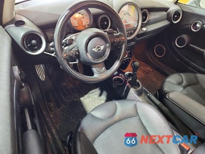 Zdjęcie 8 z 12 samochodu: 2013 MINI COOPER S CLUBMAN VIN:WMWZG3C51DT576189 - miniatura