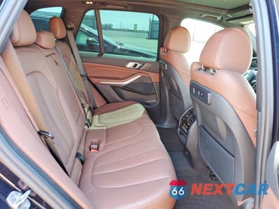 Zdjęcie 11 z 13 samochodu: 2022 BMW X5 SDRIVE 40I VIN:5UXCR4C00N9J13552 - miniatura