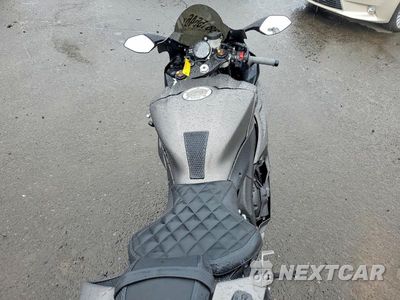 Zdjęcie 6 z 9 samochodu: 2019 YAMAHA YZFR6 VIN:JYARJ28E3KA005265 - miniatura
