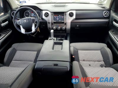 Zdjęcie 8 z 14 samochodu: 2017 TOYOTA TUNDRA SR5 VIN:5TFUW5F16HX594822 - miniatura