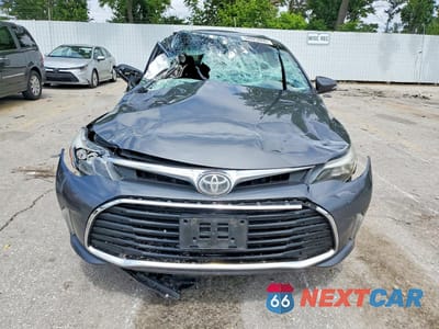 Piąte zdjęcie samochodu w środku: 2017 TOYOTA AVALON TOURING VIN:4T1BK1EB4HU245130 - miniatura