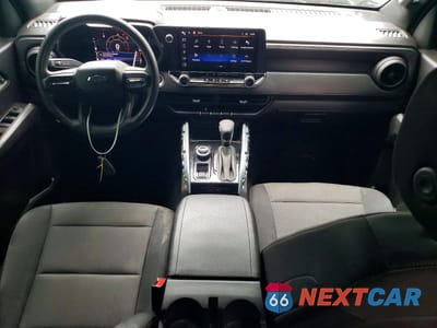Zdjęcie 8 z 12 samochodu: 2023 CHEVROLET COLORADO TRAIL BOSS VIN:1GCPTEEK9P1139013 - miniatura