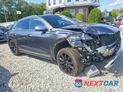 Czwarte zdjęcie samochodu z boku: 2022 AUDI SQ8 PRESTIGE VIN:WA1CWBF10ND004924 - miniatura