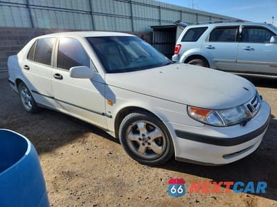 Czwarte zdjęcie samochodu z boku: 1999 SAAB 9-5 SE VIN:YS3EF48E3X3032566 - miniatura
