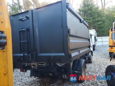 Czwarte zdjęcie samochodu z boku: 2017 ISUZU NPR HD DUMP TRUCK VIN:54DC4W1B0HS807747 - miniatura