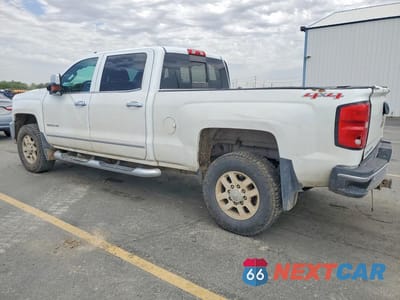 Drugie zdjęcie samochodu z przodu: 2015 CHEVROLET SILVERADO K2500 HEAVY DUTY LTZ VIN:1GC1KWE81FF565654 - miniatura