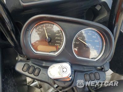Zdjęcie 7 z 9 samochodu: 2016 HARLEY-DAVIDSON FLTRU VIN:1HD1KGL14GB612100 - miniatura