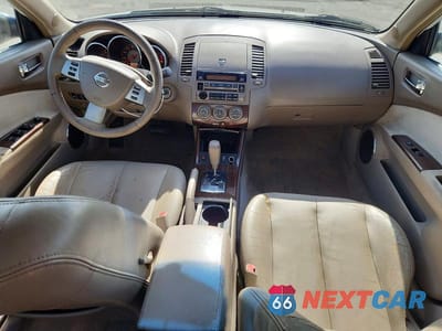 Zdjęcie 8 z 12 samochodu: 2006 NISSAN ALTIMA 3.5 SE VIN:1N4BL11D56C219430 - miniatura