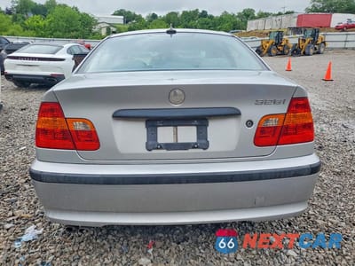 Zdjęcie 6 z 12 samochodu: 2004 BMW 325 I VIN:WBAEV33464KW15618 - miniatura