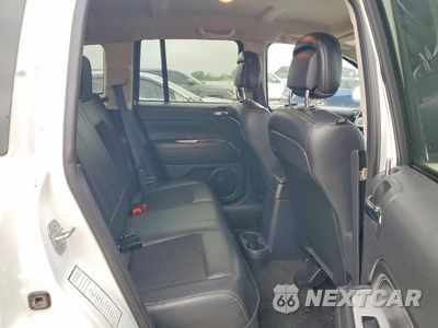 Zdjęcie 11 z 13 samochodu: 2016 JEEP COMPASS LATITUDE VIN:1C4NJCEB5GD620702 - miniatura
