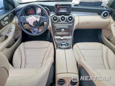 Zdjęcie 8 z 13 samochodu: 2018 MERCEDES-BENZ C 300 4MATIC VIN:55SWF4KB0JU248197 - miniatura