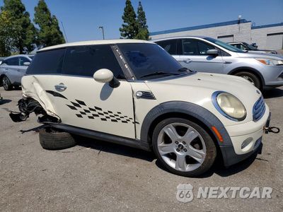 Czwarte zdjęcie samochodu z boku: 2009 MINI COOPER VIN:WMWMF33559TW79765 - miniatura