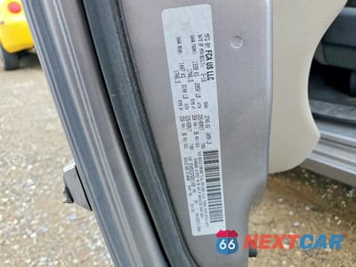 Zdjęcie 14 z 14 samochodu: 2016 DODGE GRAND CARAVAN SXT VIN:2C4RDGCG7GR311499 - miniatura