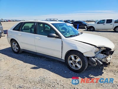 Czwarte zdjęcie samochodu z boku: 2004 CHEVROLET MALIBU MAXX LS VIN:1G1ZT64804F213141 - miniatura