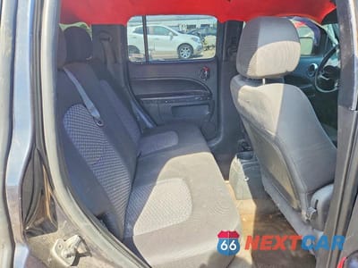 Zdjęcie 11 z 13 samochodu: 2011 CHEVROLET HHR LT VIN:3GNBACFU7BS663599 - miniatura