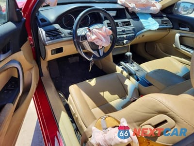 Zdjęcie 8 z 12 samochodu: 2010 HONDA ACCORD EXL VIN:1HGCS1B86AA019150 - miniatura