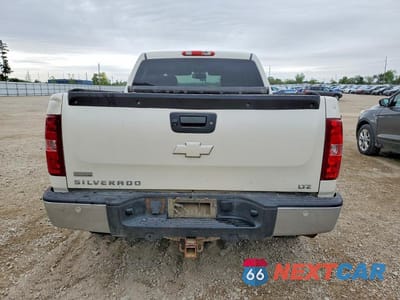 Zdjęcie 6 z 12 samochodu: 2010 CHEVROLET SILVERADO K1500 LTZ VIN:3GCRKTE35AG288049 - miniatura