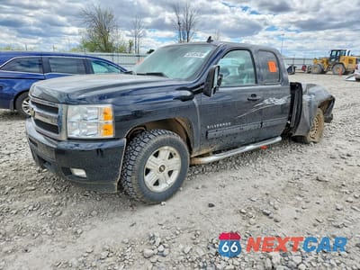 2010 CHEVROLET SILVERADO K1500 LTZ 1GCSKTE39AZ149494 - główne zdjęcie licytacji z USA - miniatura