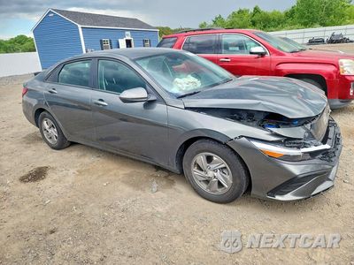Czwarte zdjęcie samochodu z boku: 2025 HYUNDAI ELANTRA SE VIN:KMHLL4DG6SU952558 - miniatura