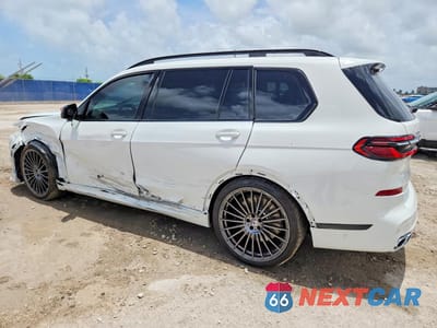 Drugie zdjęcie samochodu z przodu: 2026 BMW X7 ALPINA XB7 VIN:5UX43EM08T9056024 - miniatura